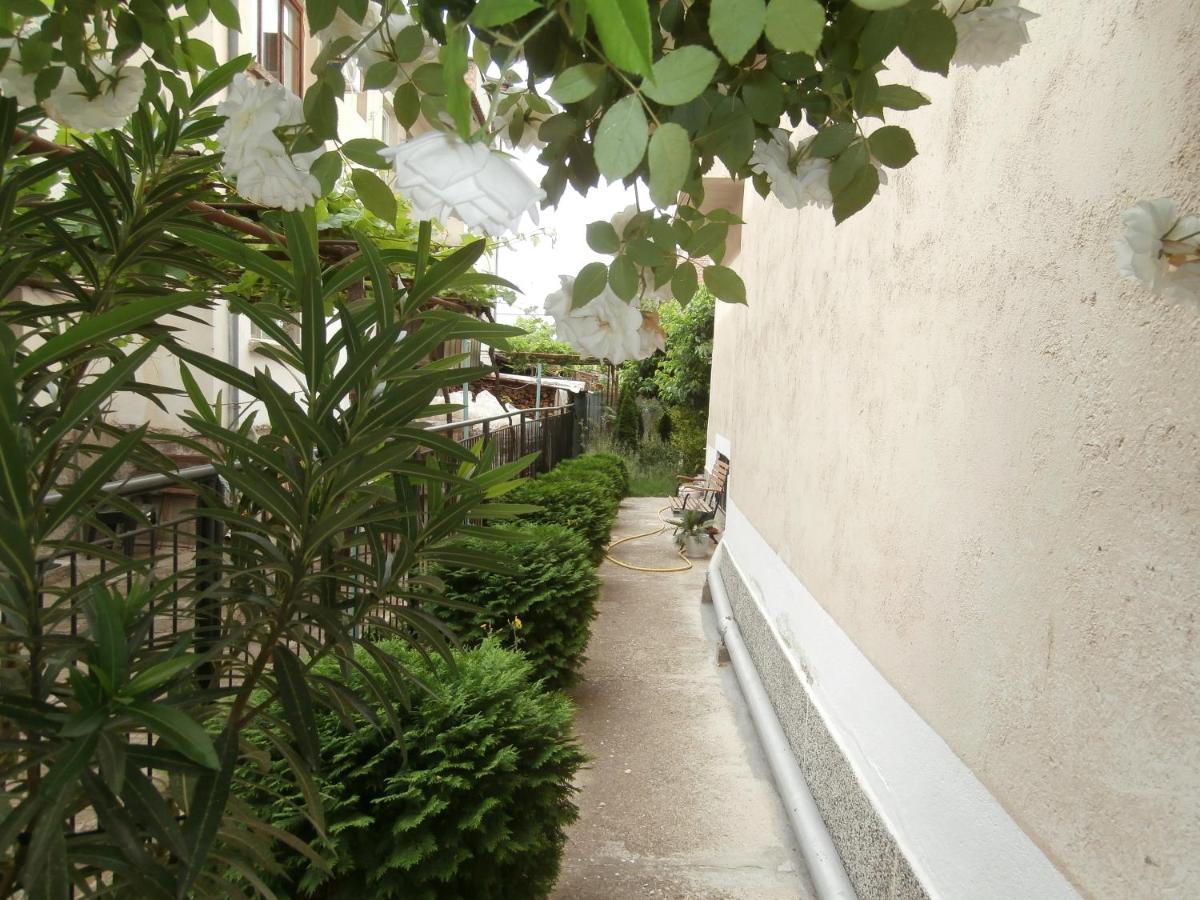 Apartments In House Silent Nature Sandanski Exterior photo