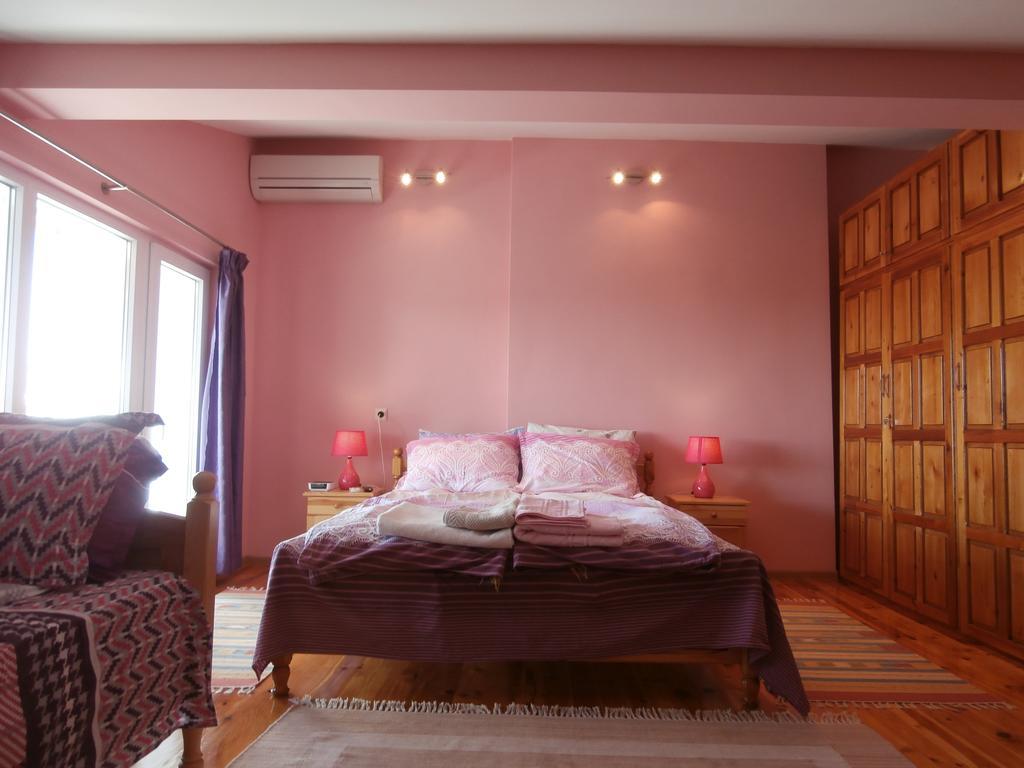 Apartments In House Silent Nature Sandanski Room photo